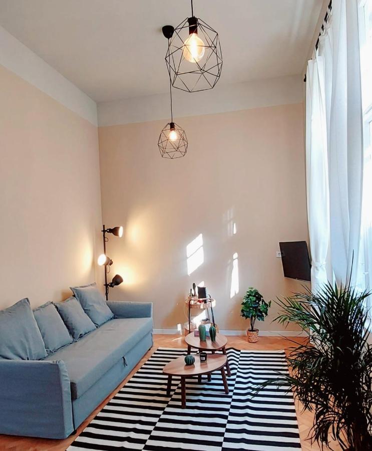 A+ Budapest Downtown Apartments Akacfa Kültér fotó
